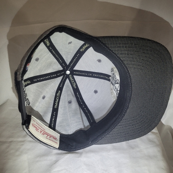 NBA BOSTON CELTICS SNAPBACK - Picture 5 of 6